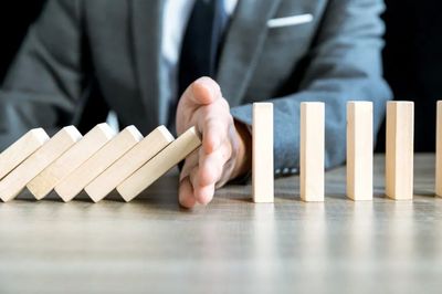 資本風(fēng)云 | 利潤增長靠炒股，方正證券遭外資、中國信達(dá)累計減持?jǐn)?shù)十億元