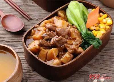 投資龍蝦飯外賣項目的可靠性與企業投資管理分析